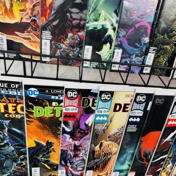 Detective Comics Batman 946-948 951-956 966 971 974-975 980 990 992-993 996-998 - Picture 3 of 8